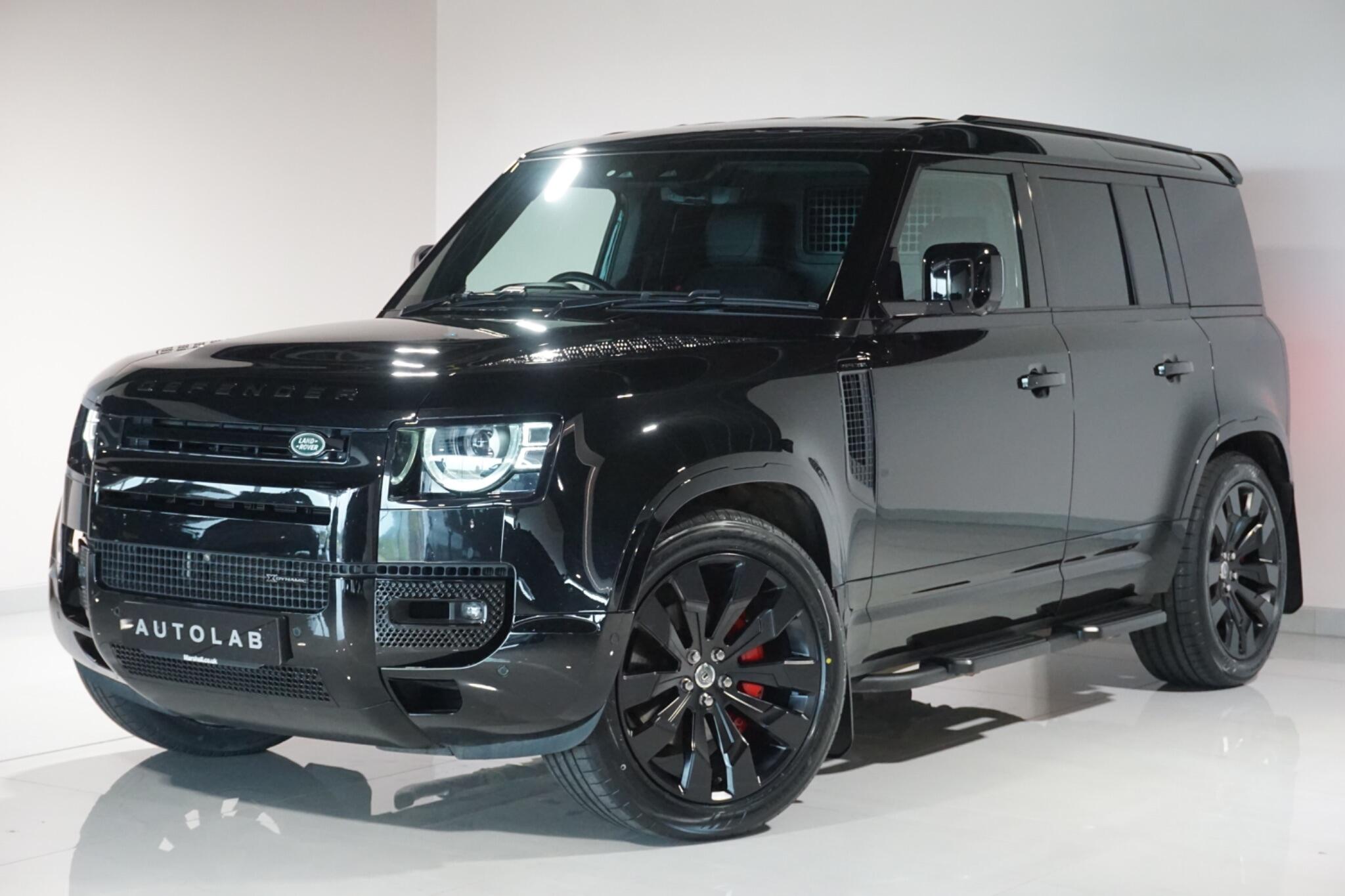 Land Rover Defender 110 3.0 D300 MHEV X-Dynamic HSE Hard Top SUV 5dr Diesel Auto 4WD MWB Euro 6 (s/s) (300 ps)
